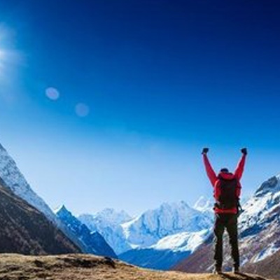 体育装备更换周期：球拍、护具等多久该换新？​